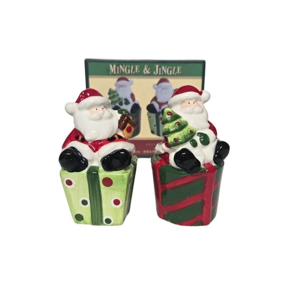 Cracker Barrel Mingle & Jingle Santa Salt & Pepper Shaker Set in Original‎ Box